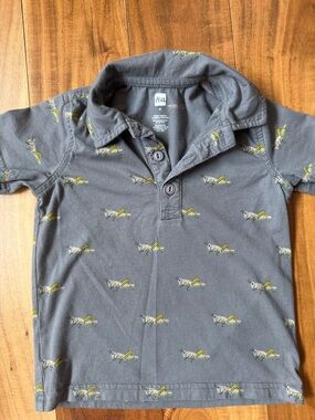 Tea Collection Gray Polo with Yellow Grasshopper Print